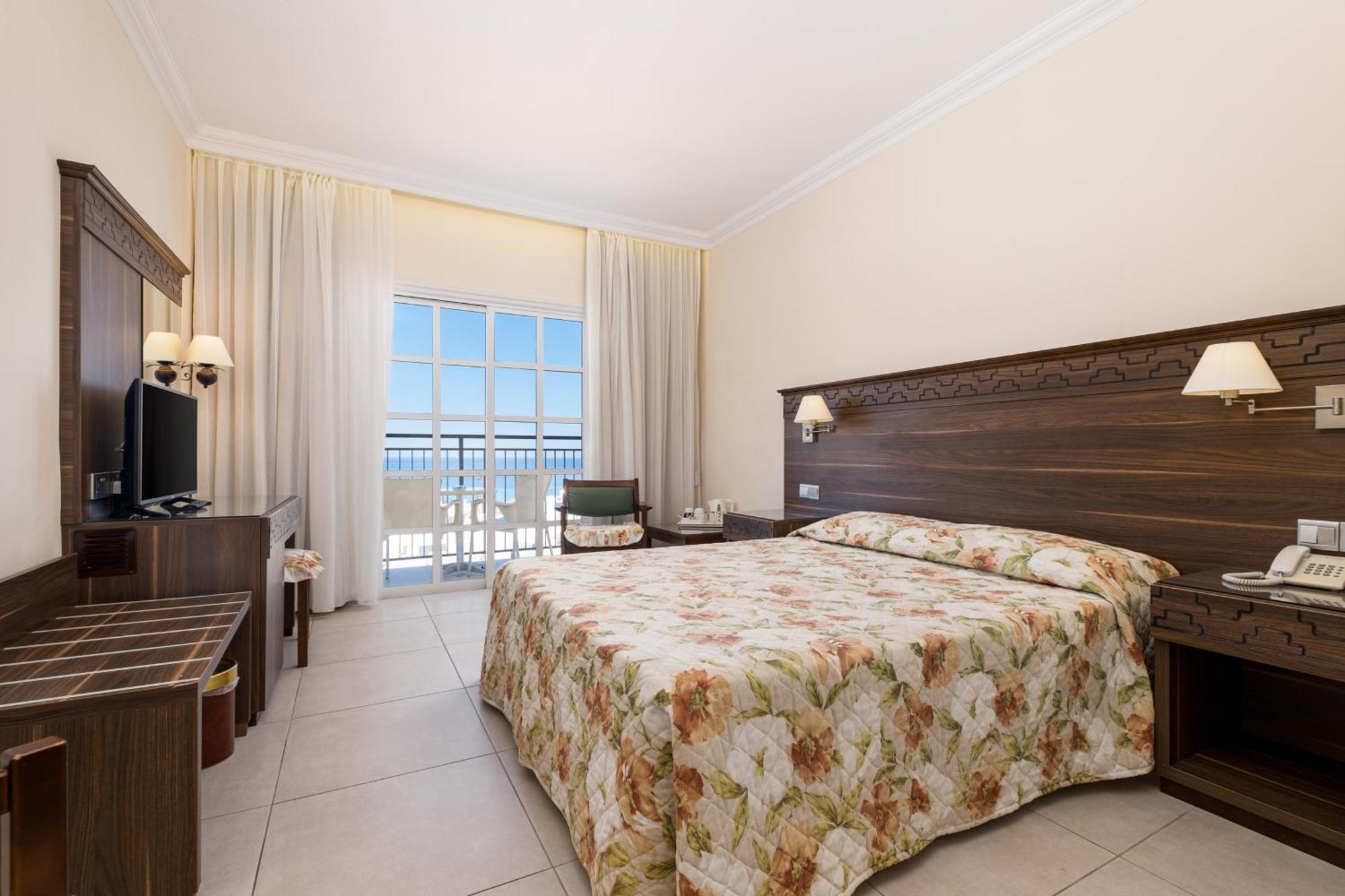 Anais Bay Hotel بروتاراس المظهر الخارجي الصورة